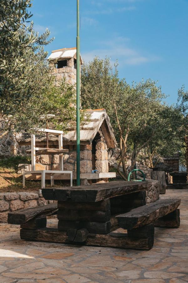 River Huts Zrmanja 奥布罗瓦茨 外观 照片