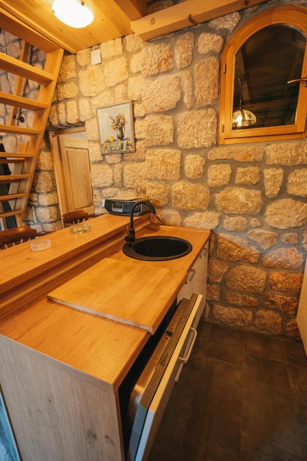River Huts Zrmanja 奥布罗瓦茨 外观 照片