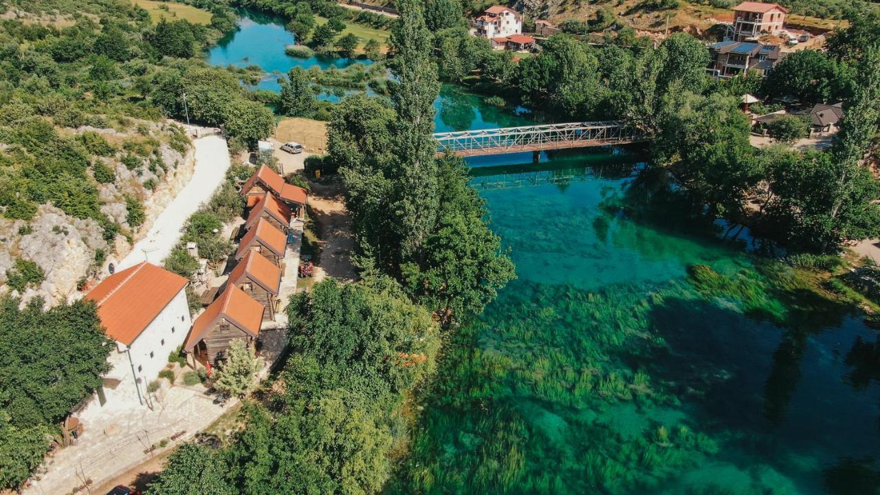 River Huts Zrmanja 奥布罗瓦茨 外观 照片